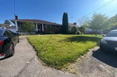 24 Grandview Drive St. Catharines Ontario L2M 1A9