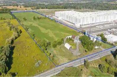 18442 Woodbine Avenue East Gwillimbury Ontario L0G 1V0