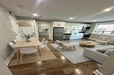 312 Douglas Avenue Unit# 201 Toronto C04 Ontario M5M 1H1