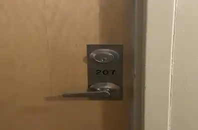 410 King Street Unit# 207 Kitchener Ontario N2G 1C3