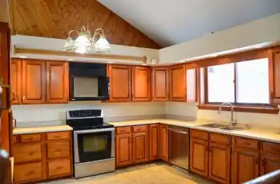 1045 Tremaine Avenue North Perth Ontario N4W 3G9