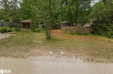 1444 Mosley Street Wasaga Beach Ontario L9Z 2E7