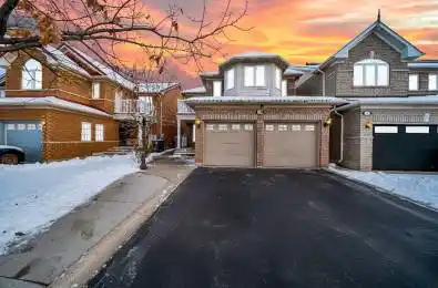 19 Vintage Gate Brampton Ontario L6X 4C4