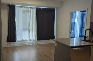 10 Lagerfeld Drive Unit# 203 Brampton Ontario L7A 5L3