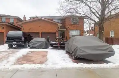 3431 Dorcas Street Mississauga Ontario L4T 1M9