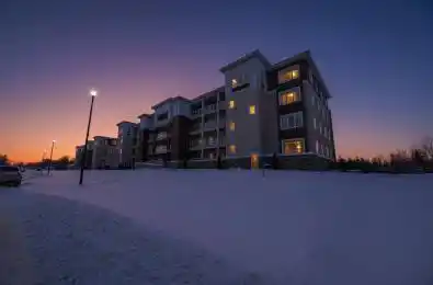 5 Spooner Crescent Collingwood Ontario L9Y 0Z5