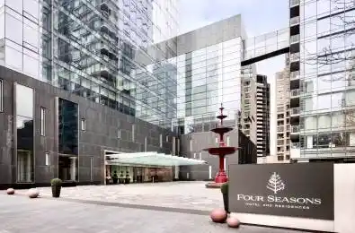 55 Scollard Street Unit# 1705 Toronto C02 Ontario M5R 0A1