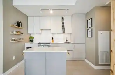 3900 Confederation Parkway Unit# 4004 Mississauga Ontario L5B 0M3