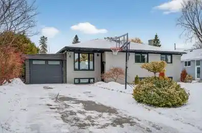 4 Holman Crescent Aurora Ontario L4G 1Z9