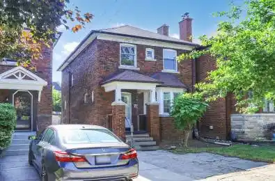 68 Castlewood Road Toronto C04 Ontario M5N 2L2