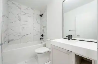 250 Lawrence Avenue Unit# 902 Toronto C04 Ontario M5M 1B2