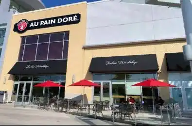 100 City Centre Drive Unit# 2-712 Mississauga Ontario L5B 2C9