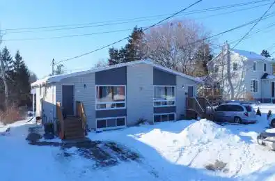 31 Montgomery Boulevard Kingston Ontario K7M 3N7