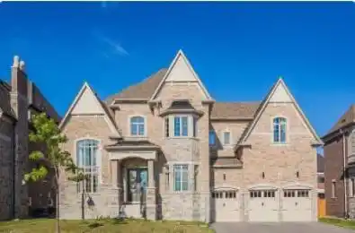 21 Lake Marie Trail King Ontario L7B 1E6