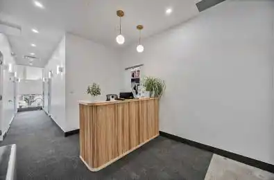 15 Wellesley Street Unit# 220-221 Toronto C01 Ontario M4Y 0G7