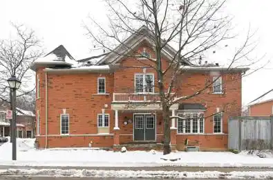 7360 Zinnia Place Unit# 220 Mississauga Ontario L5W 2A1