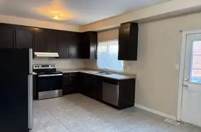 5 Freeland Hollow Brampton Ontario L6Y 0R6