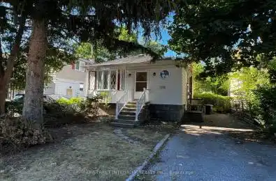 204 Greenfield Avenue Toronto C14 Ontario M2N 3E3