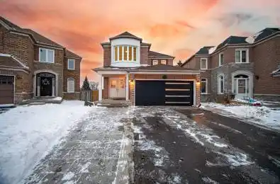 231 Matthew Drive Vaughan Ontario L4L 9B4