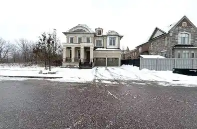 18 Yuan Drive Richmond Hill Ontario L4E 1E3