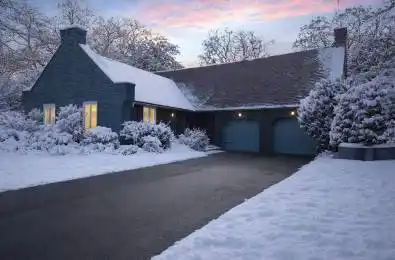 1294 GATEHOUSE Drive Mississauga Ontario L5H 1A5