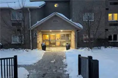 3050 Pinemeadow Drive Unit# 16 Burlington Ontario L7M 3X5