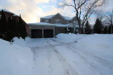 2 Delisle Street Richmond Hill Ontario L4S 2R3