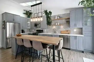 150 Victoria Street Unit# 105 Blue Mountains Ontario N0H 2P0