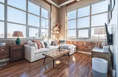 2154 Dundas Street Unit# PH3 Toronto W01 Ontario M6R 1X3