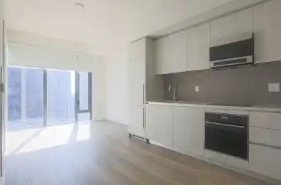 8 Cumberland Street Unit# 3804 Toronto C02 Ontario M4W 0B6