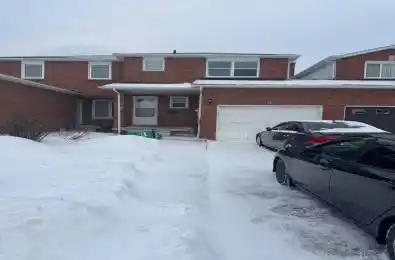 8 Dutch Crescent Brampton Ontario L6Y 3V9