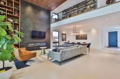 4 Old Oak Road Toronto W08 Ontario M9A 2V8