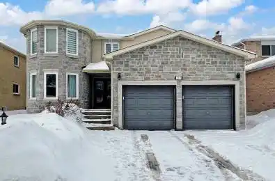 136 Cooperage Crescent Richmond Hill Ontario L4C 9L7
