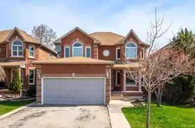 23 Fenflower Court Brampton Ontario L7A 1H3