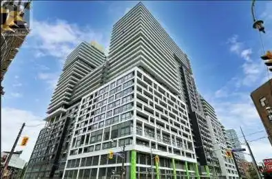 70 Princess Street Unit# 1812 Toronto C08 Ontario M5A 0X6