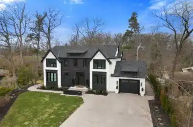 1 Briarfield Crescent St. Catharines Ontario L2T 3T4