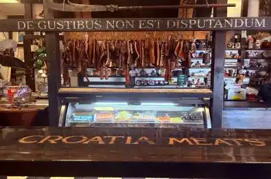 918 Dundas Street Mississauga Ontario L4Y 4H9