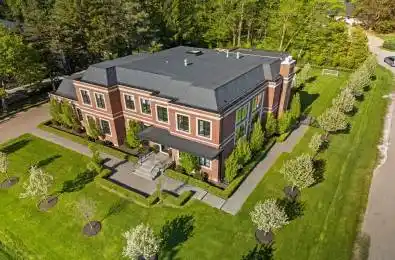 6 Forestave Crescent King Ontario L0G 1N0