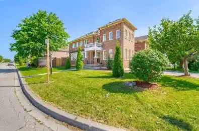5616 Margarita Crescent Mississauga Ontario L5M 6Z2