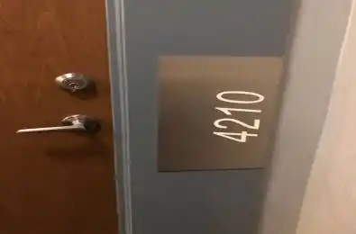 2212 Lake Shore Boulevard Unit# 4210 Toronto W06 Ontario M8V 0C2