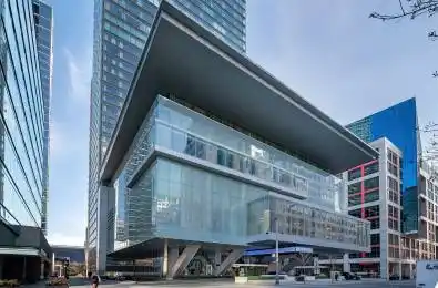 183 Wellington Street Unit# 4201 Toronto C01 Ontario M4S 3H8