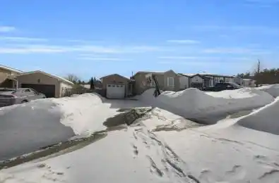 6 McQueen Street Essa Ontario L0M 1B0