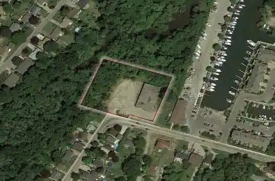 3 Lake Street Grimsby Ontario L3M 2G4