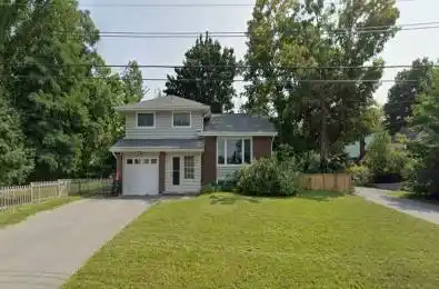49 SMITH Street Selwyn Ontario K0L 2H0