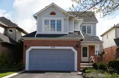5705 Wells Place Mississauga Ontario L5M 5T6