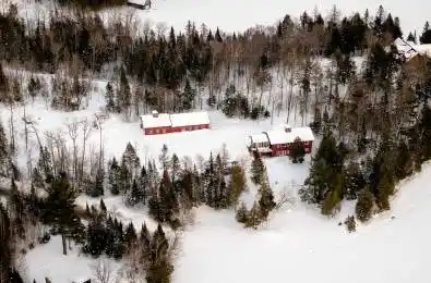 35 Audrey Smith Road Magnetawan Ontario P0A 1C0