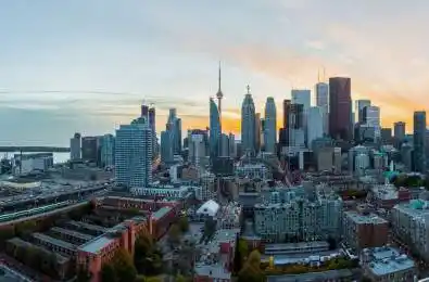 135 Lower Sherbourne Street Unit# PH 3030 Toronto C08 Ontario M5A 0W8