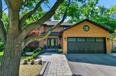 484 Aspen Forest Drive Oakville Ontario L6J 6H7