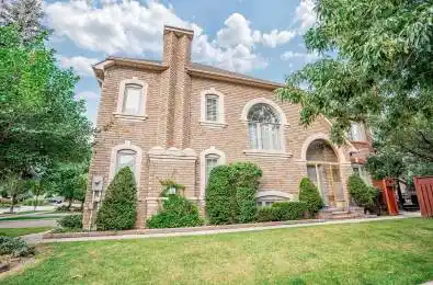 361 Turnberry Crescent Mississauga Ontario L4Z 3W3