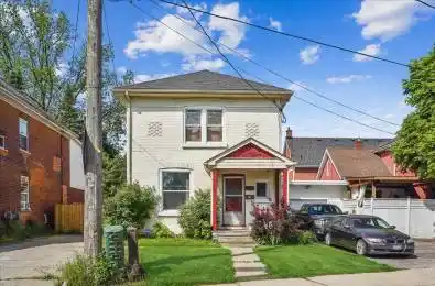 33 Rose Avenue Brantford Ontario N3S 2M3